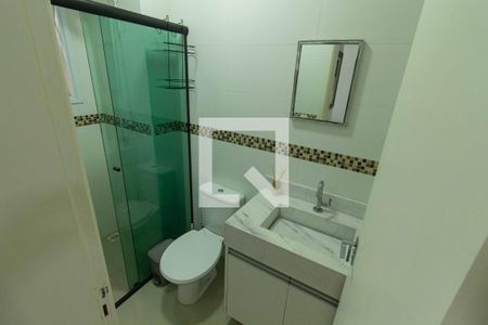 Banheiro de kitnet/studio para alugar com 1 quarto, 37m² em Jardim da Gloria, São Paulo