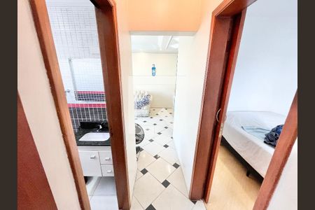 Corredor de apartamento para alugar com 2 quartos, 56m² em Santana, São Paulo