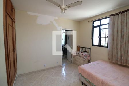 Quarto 1 de casa para alugar com 3 quartos, 110m² em Jardim Carioca, Rio de Janeiro