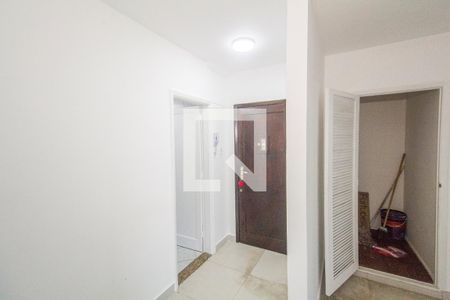 Sala de apartamento para alugar com 1 quarto, 56m² em Madureira, Rio de Janeiro