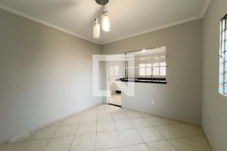 Casa para alugar com 2 quartos, 240m² em Parque das Colinas, Valinhos