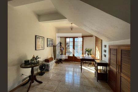 Casa para alugar com 3 quartos, 235m² em Primavera, Novo Hamburgo