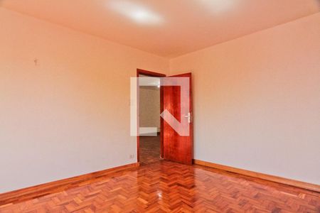 Quarto 2 de casa para alugar com 3 quartos, 580m² em Vila dos Remedios, São Paulo