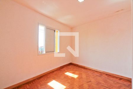 Quarto 1 de casa para alugar com 3 quartos, 580m² em Vila dos Remedios, São Paulo