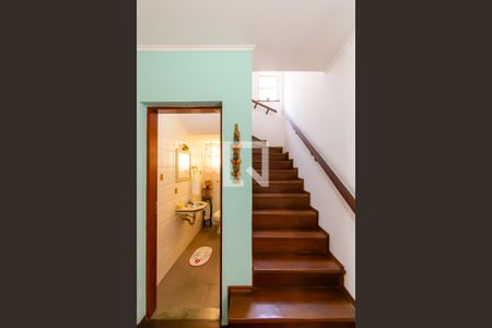 Escada de casa à venda com 3 quartos, 180m² em Jardim Independência (são Paulo), São Paulo