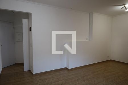 Apartamento para alugar com 3 quartos, 75m² em Jardim Luanda, São Paulo