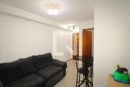 Sala / Cozinha de apartamento para alugar com 1 quarto, 37m² em Chora Menino, São Paulo