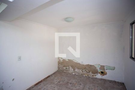 Sala de TV de casa à venda com 3 quartos, 120m² em Jardim Miriam, São Paulo