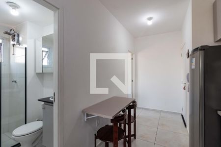 Sala e Cozinha de apartamento para alugar com 2 quartos, 36m² em Lapa, São Paulo