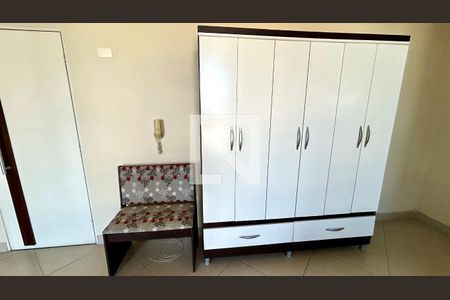 Quarto  de kitnet/studio para alugar com 1 quarto, 38m² em Vila Augusta, Guarulhos