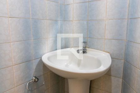 Lavabo de apartamento para alugar com 1 quarto, 54m² em Centro, Campinas