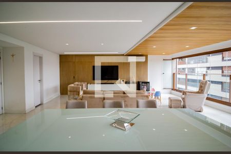 Sala de apartamento para alugar com 3 quartos, 145m² em Campo Belo, São Paulo