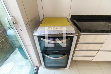 Sala/Cozinha de casa de condomínio para alugar com 2 quartos, 50m² em Parada Xv de Novembro, São Paulo