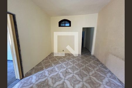 Sala de casa para alugar com 2 quartos, 200m² em Praça Seca, Rio de Janeiro