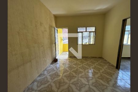 Sala de casa para alugar com 2 quartos, 200m² em Praça Seca, Rio de Janeiro