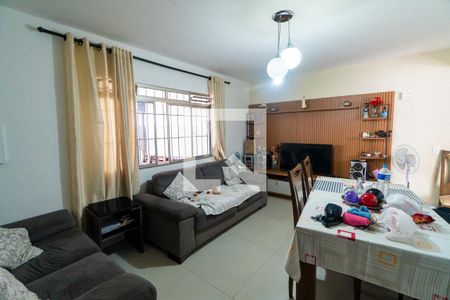 Casa para alugar com 2 quartos, 150m² em Vila Campestre, São Paulo