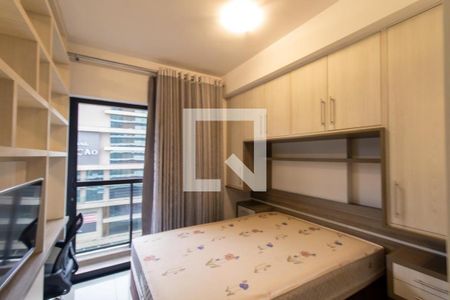 Quarto Suíte de apartamento para alugar com 1 quarto, 34m² em Batel, Curitiba