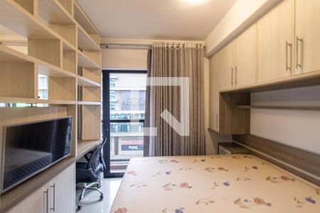 Quarto Suíte de apartamento para alugar com 1 quarto, 34m² em Batel, Curitiba