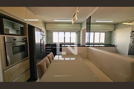 Apartamento para alugar com 3 quartos, 180m² em Parque do Colégio, Jundiaí