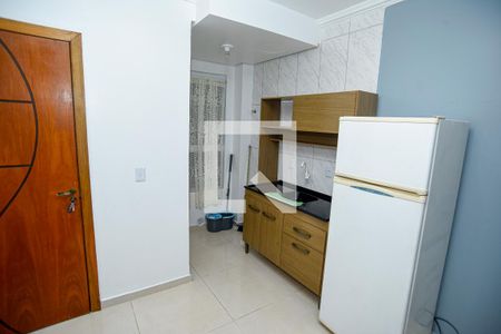 Cozinha de apartamento para alugar com 1 quarto, 2m² em Jardim Algarve, Viamão