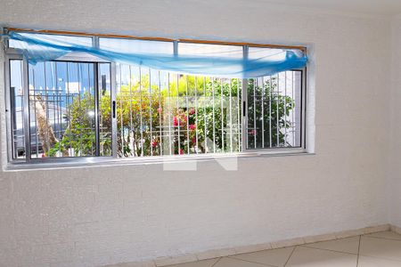 Casa para alugar com 2 quartos, 205m² em Vila Ema, São Paulo