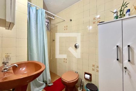 Banheiro de apartamento à venda com 2 quartos, 65m² em Vila Alexandria, São Paulo