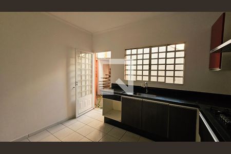 Casa à venda com 3 quartos, 150m² em Jardim Danubio, Jundiaí