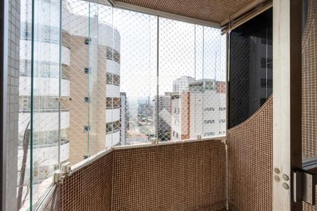 Varanda de apartamento à venda com 2 quartos, 68m² em Vila Romana, São Paulo