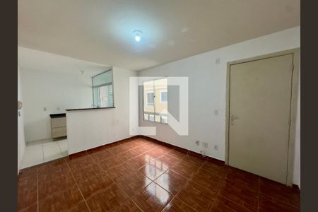Sala de apartamento para alugar com 2 quartos, 44m² em Água Chata, Guarulhos