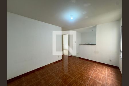 Sala de apartamento para alugar com 2 quartos, 44m² em Água Chata, Guarulhos