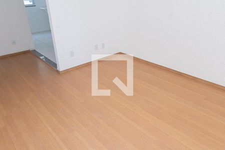 Sala de apartamento para alugar com 2 quartos, 43m² em Guaratiba, Rio de Janeiro