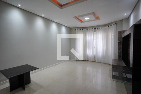 Sala de casa de condomínio para alugar com 4 quartos, 223m² em Sarandi, Porto Alegre