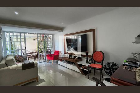 Casa de Condomínio à venda com 3 quartos, 98m² em Vargem Pequena, Rio de Janeiro