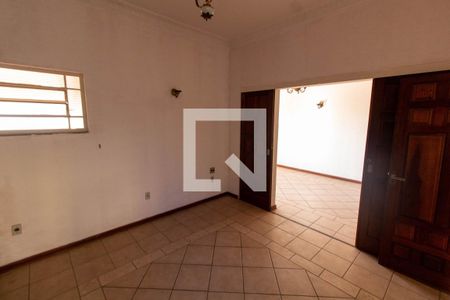 SALA DE TV de casa à venda com 3 quartos, 327m² em Jardim Guanabara, Campinas