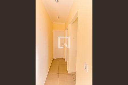 Corredor de apartamento para alugar com 2 quartos, 57m² em Vila Iracema, Barueri