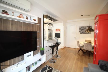 Sala de apartamento à venda com 2 quartos, 64m² em Petrópolis, Porto Alegre