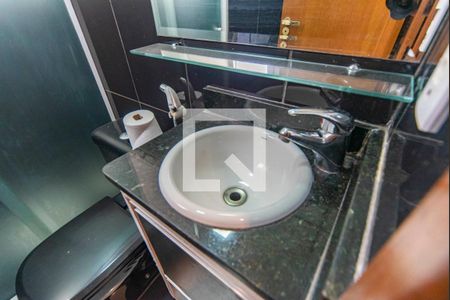 Banheiro de apartamento à venda com 2 quartos, 80m² em Vila Progresso, Santo André