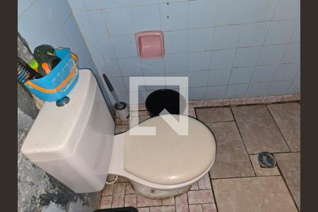 Banheiro Social de casa à venda com 1 quarto, 175m² em Picanço, Guarulhos