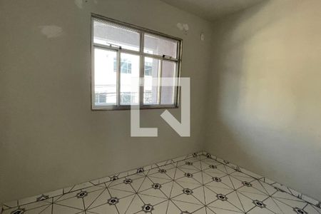 Quarto de casa para alugar com 1 quarto, 50m² em Centro, Duque de Caxias