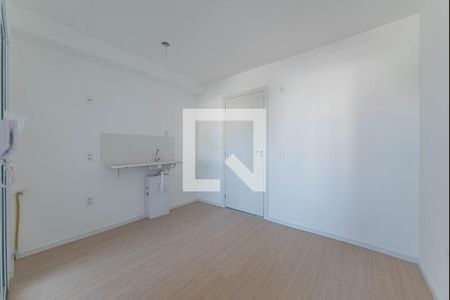 Sala - Cozinha Integrada de apartamento para alugar com 2 quartos, 29m² em Santo Amaro, São Paulo
