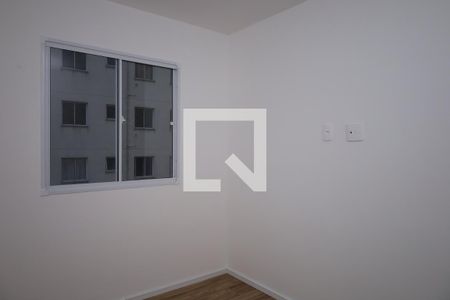 Quarto 1 de apartamento para alugar com 2 quartos, 41m² em Jardim Helian, São Paulo