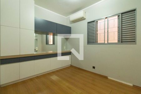 Quarto 1 de casa para alugar com 3 quartos, 120m² em Vila Mariana, São Paulo