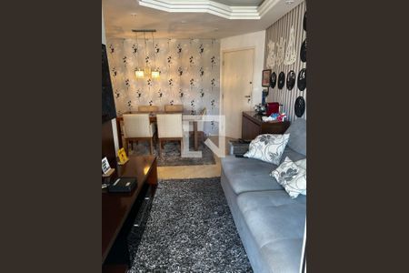 Sala de apartamento à venda com 3 quartos, 72m² em Vila Azevedo, São Paulo