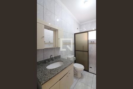 Quarto 1 - Suíte Banheiro  de casa para alugar com 3 quartos, 160m² em Montanhão, São Bernardo do Campo