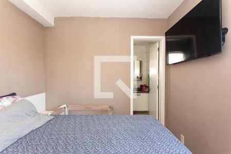 Suíte de apartamento à venda com 3 quartos, 68m² em Chácara Seis de Outubro, São Paulo
