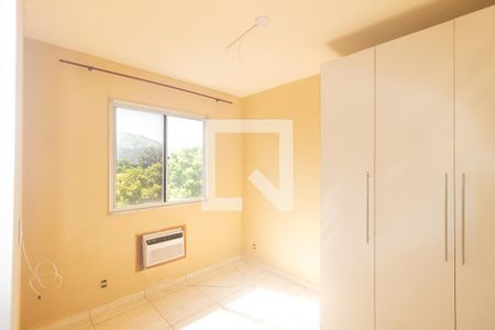 Quarto 1 de apartamento para alugar com 3 quartos, 75m² em Campo Grande, Rio de Janeiro