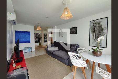 Sala de apartamento à venda com 2 quartos, 84m² em Recreio dos Bandeirantes, Rio de Janeiro