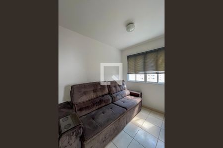 Sala de apartamento para alugar com 2 quartos, 45m² em Parque Fongaro, São Paulo
