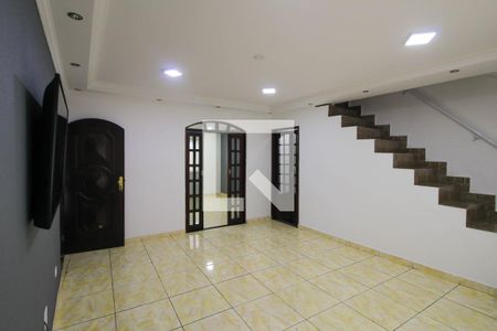 Sala de casa para alugar com 3 quartos, 180m² em Jardim Sao Roberto, São Paulo