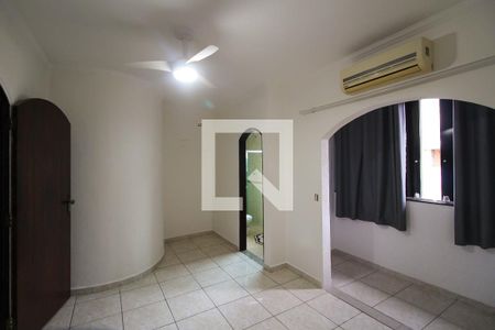 Quarto Suíte de casa para alugar com 3 quartos, 180m² em Jardim Sao Roberto, São Paulo